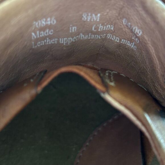 Clarks Escalade Brown Lea 70846 Size 8 1/2 M Slip-On Casual Loafers main image 7